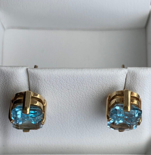 Vintage Gold Earrings - Image 5