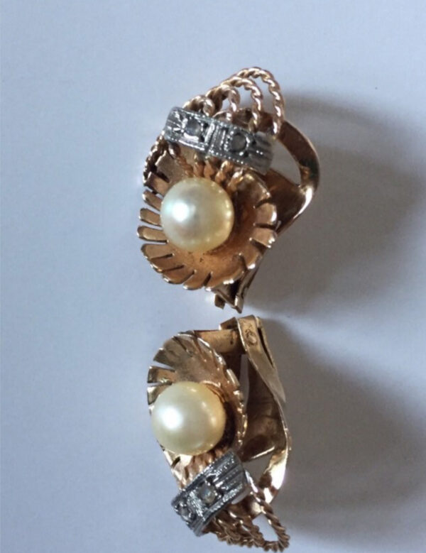 Pearl Earrings - Image 3