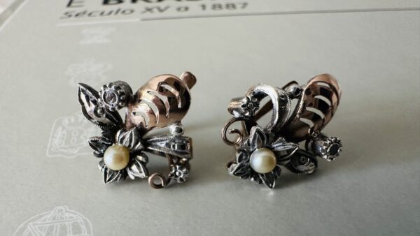 Antique Gold Earrings - Image 9