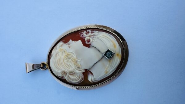 Vintage Cameo - Image 11