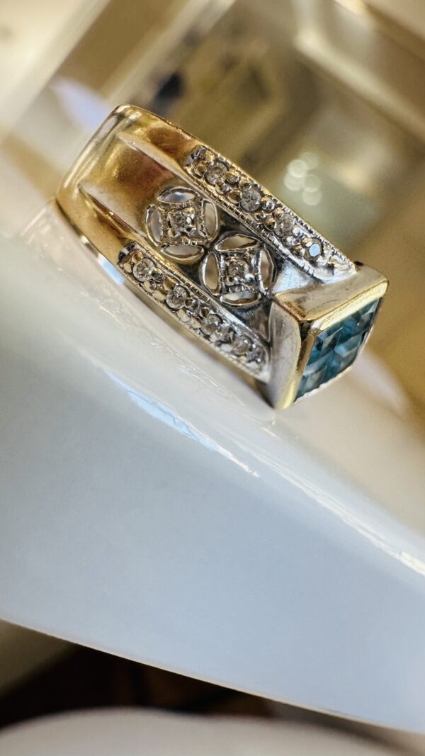 Gold Diamond Ring - Image 10