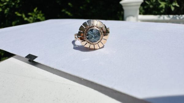Aquamarine Gold Ring - Image 7