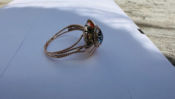 Aquamarine Gold Ring - Image 8