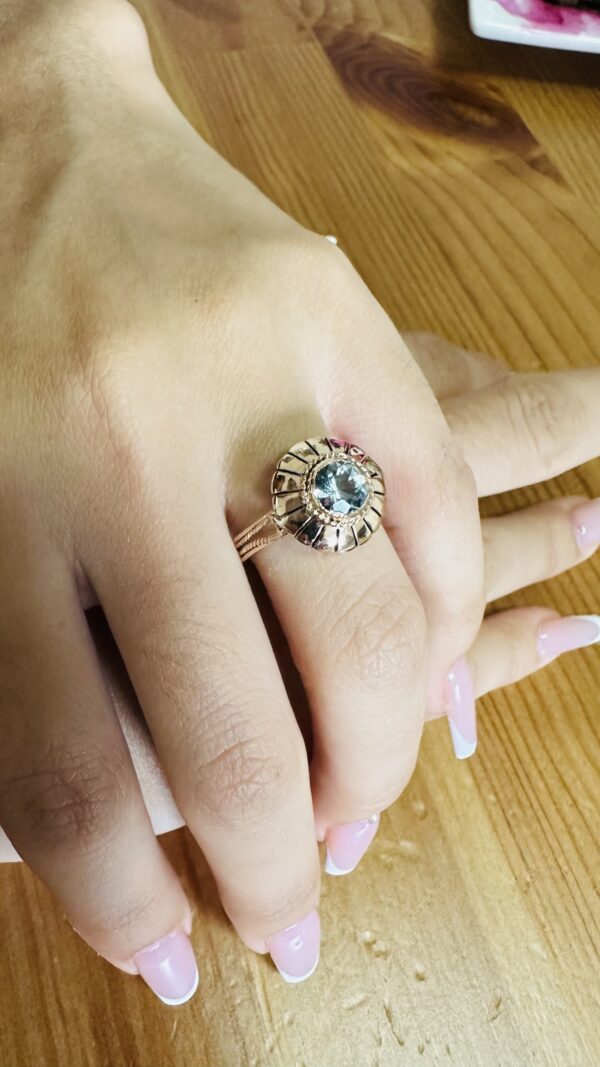 Aquamarine Gold Ring - Image 11