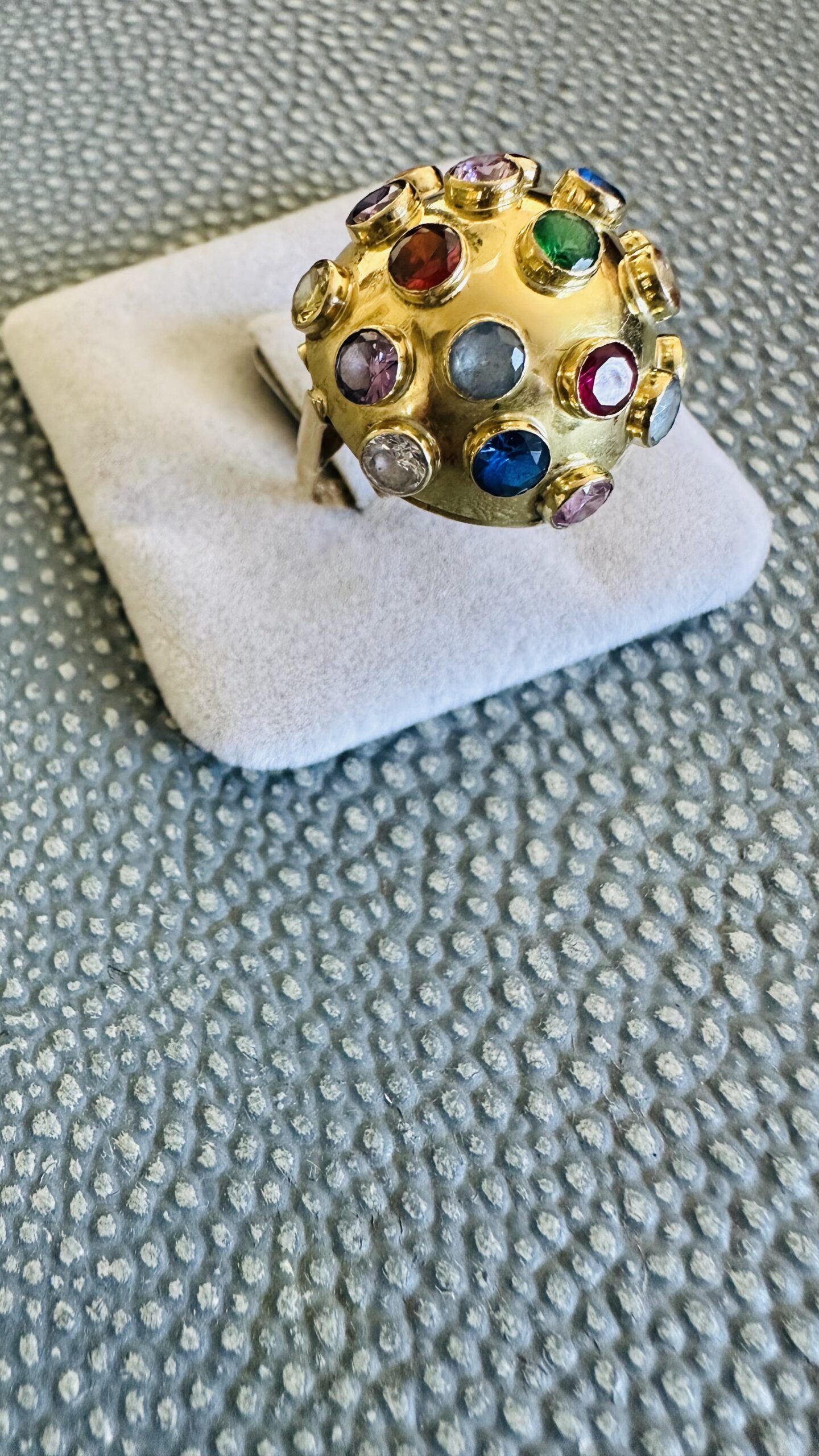 1970 Gold Ring